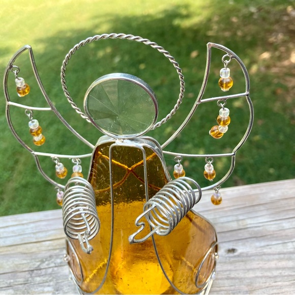 BED BATH and BEYOND Vintage Tealight Candle Stained Glass Angel Amber 7.5 inches - Picture 3 of 11